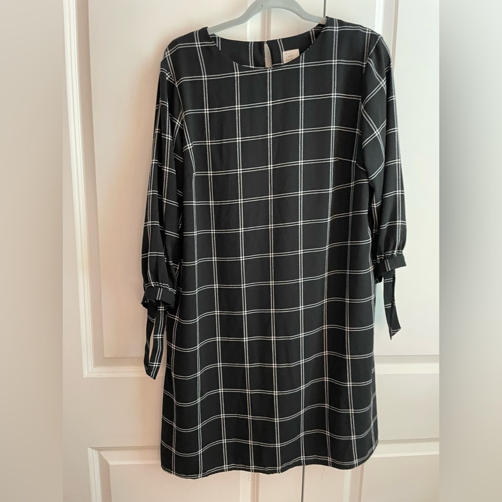 A New day business casual dress